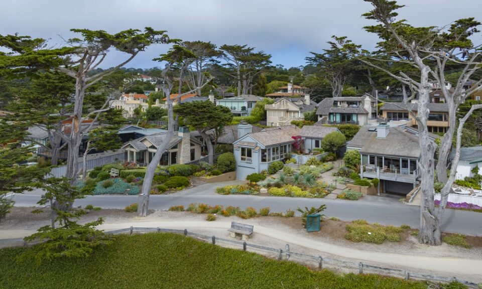 Role of Agents in Carmel-by-the-Sea Real Estate